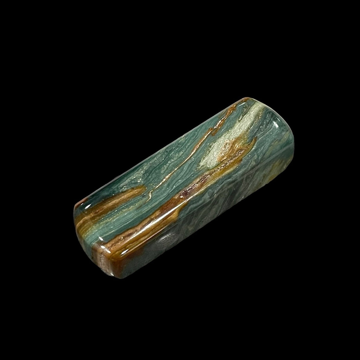 Gary Green Larsonite Jasper Cabochon - LÁGRIMAS