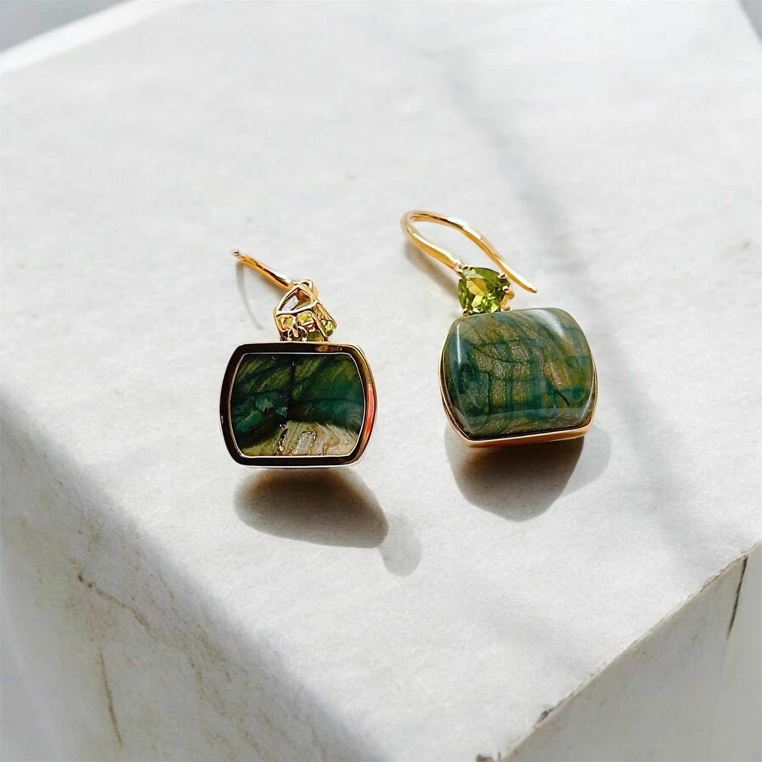 Gary Green Larsonite Jasper & Peridot 14K Solid Gold Earrings - LÁGRIMAS